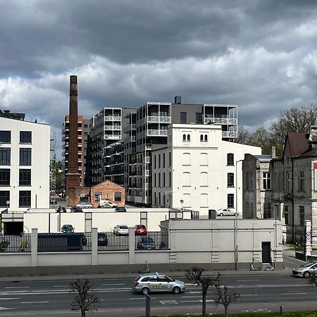 Wygodny Apartament Przy Centrum Manufaktura Z Parkingiem Łódź Buitenkant foto